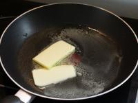 In a smaller skillet melt knob of butter....