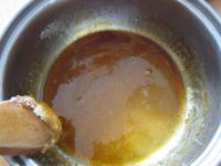 Let the sugar caramelize in the pot...