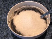 Grind poppy seeds, pour them over with hot milk,...