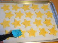 Transfer stars to the baking tin lined with...