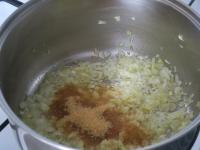 Clean the onion, cut it fine and fry in oil. Add...