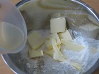 Put flour into a bowl, add sliced butter, wine and...