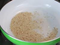 Fry the sesame seeds briefly in a pan without oil....