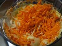 Grate the carrot, celery and kohlrabi coarsely,...